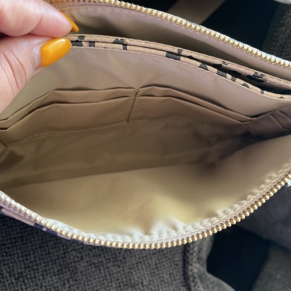 Freshly picked mini classic bag & zip pouch wallet. - Picture 8 of 9